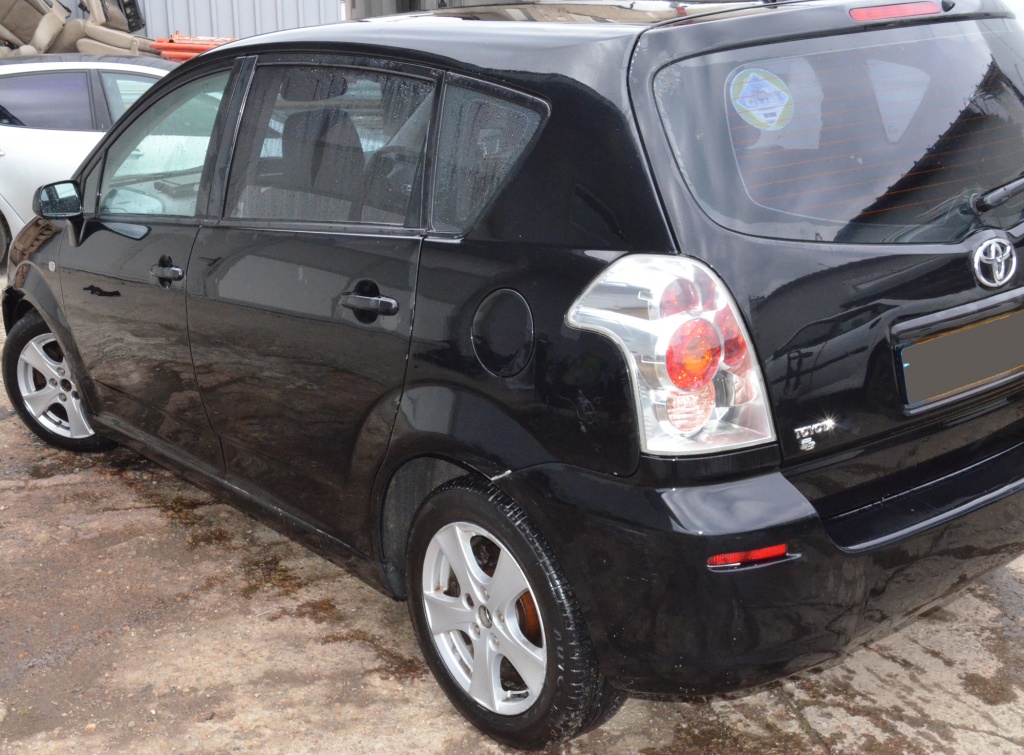 COROLLA VERSO 2.2 2004 2005 2006 2007 2008