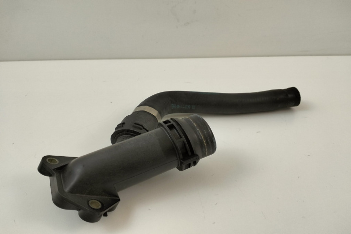 Corp Carcasa Distribuitor Termostat Apa BMW Cod 11122247744 11122247744 BMW Seria 5 E60/E61 [2003 - 2007]