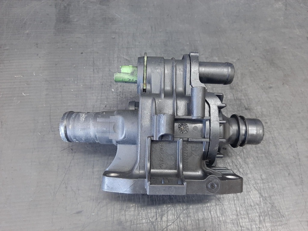 Corp carcasa termostat 1.6 d mazda 3 ford fiesta 6 ford focus 2 c-max 9647767180