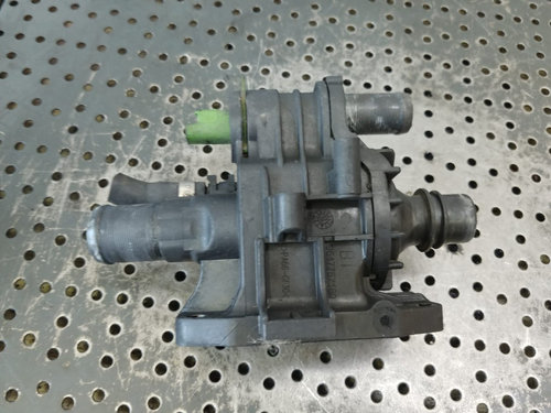 Corp carcasa termostat 1.6 tdci ford focus 2 mazda 3 fiesta 6 peugeot 307 206 9647767180
