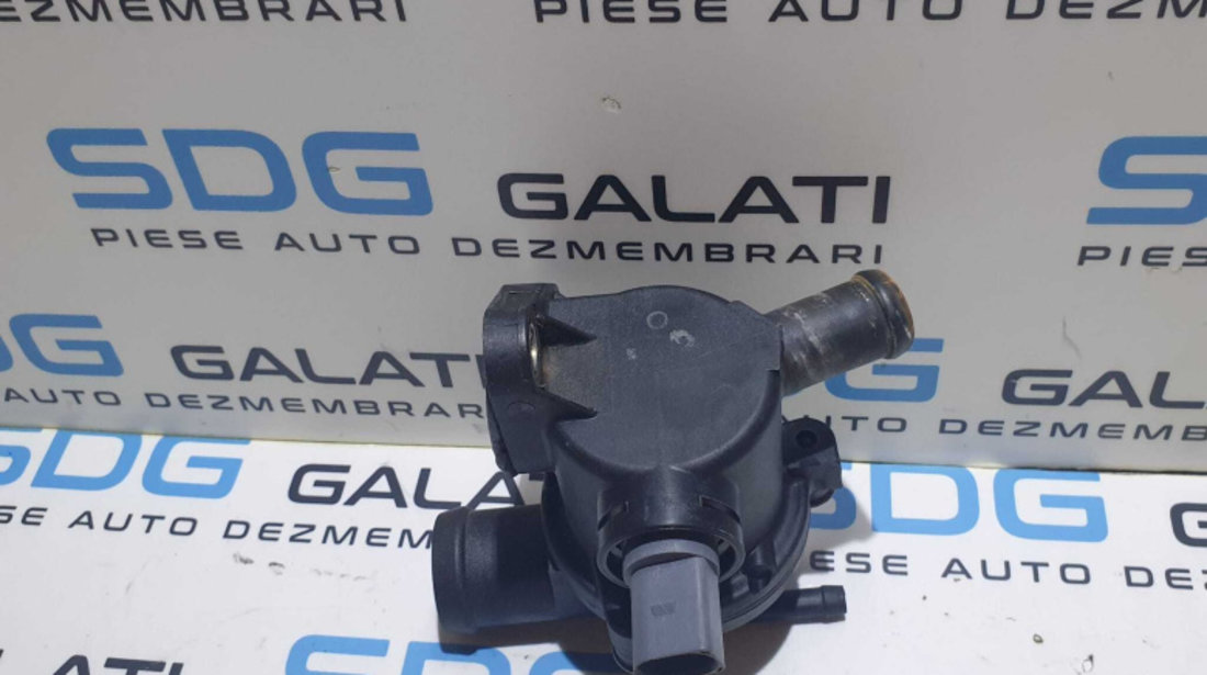 Corp Carcasa Termostat Racire cu Senzor Temperatura Apa Skoda Fabia 1 1.4 MPI ARV AQV ATY AME AQW ATZ AZE AZF 2000 - 2007 Cod 047121111S