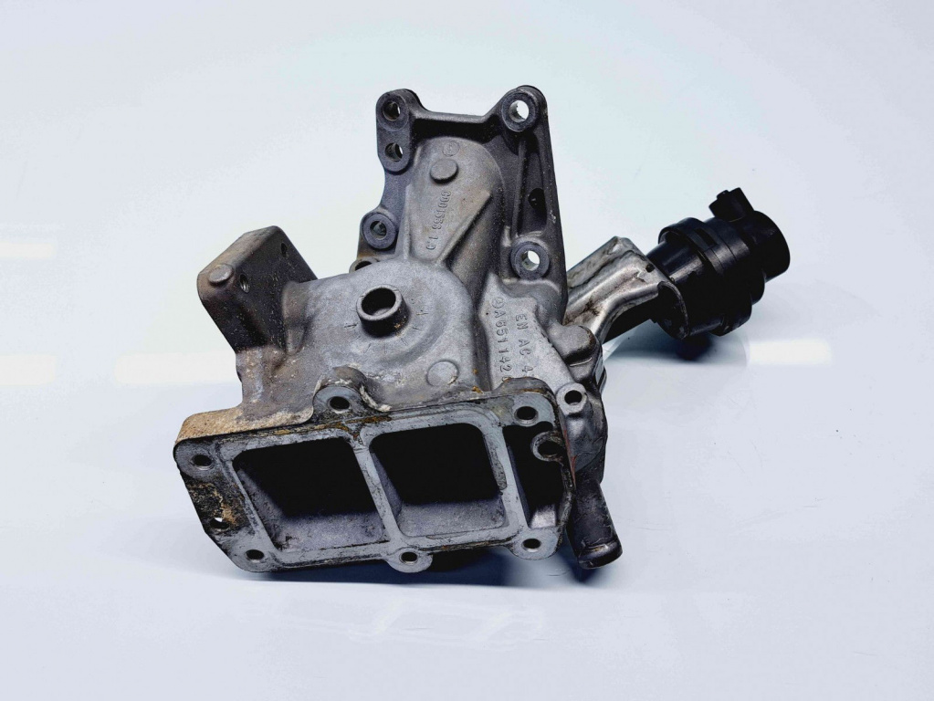 Corp EGR Mercedes Vito Autobus (W639) [Fabr 2003-2014] A6511420067 2.2 CDI 651940 2.2 CDI 651940 100KW / 136CP