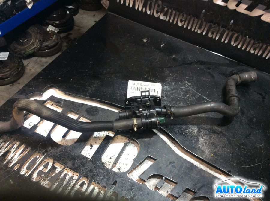 Corp Termostat 1.6 HDI Peugeot 307 3A/C 2000