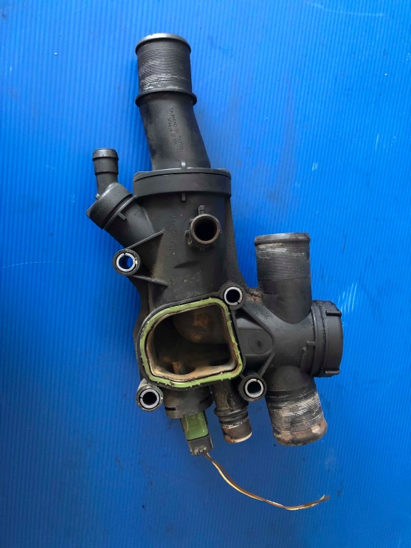 Corp termostat 2.0 tdci ford focus 2 9656182980