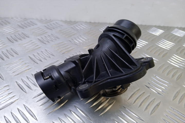 Corp termostat 2248038 BMW Seria 3 E90/E91/E92/E93 [2004 - 2010]