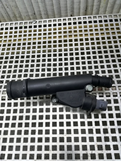 Corp termostat A4 B7 2.0 TDI BRE 16 Valve 2007 OEM 038121132G