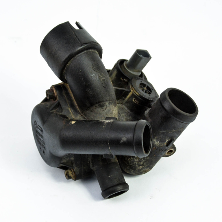 Corp Termostat Vw Phaeton (3D) 2002-2016 3.2 V6 Ayt Benzina 022121121E, 022121117C