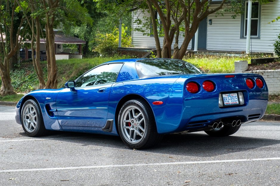 Corvette Z06 cu 3.001 kilometri la bord