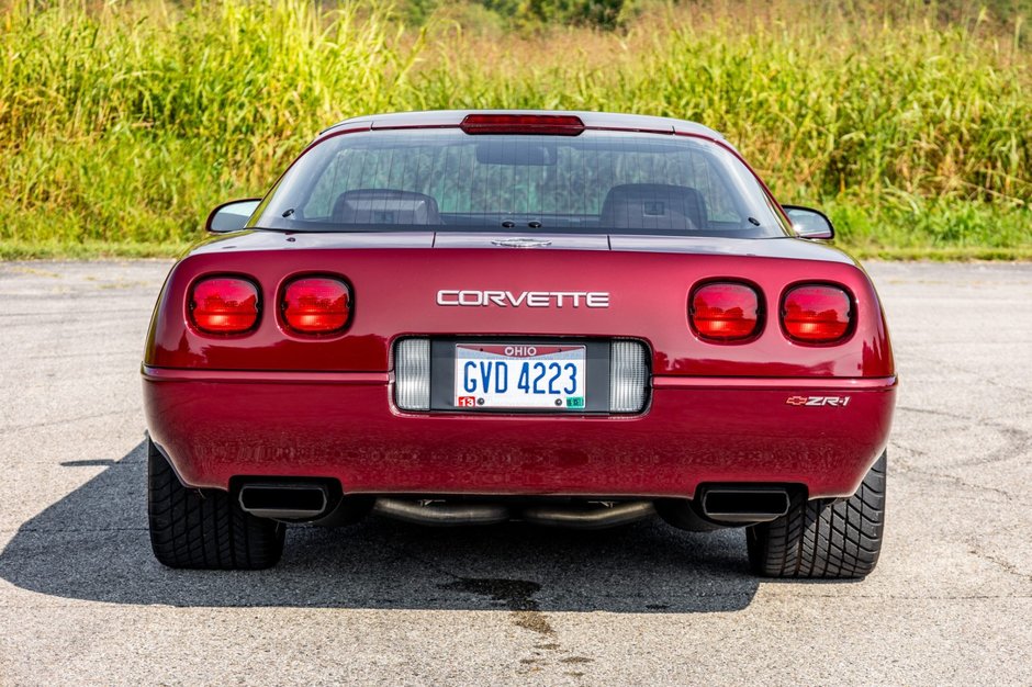 Corvette ZR-1 cu 2.129 de kilometri la bord