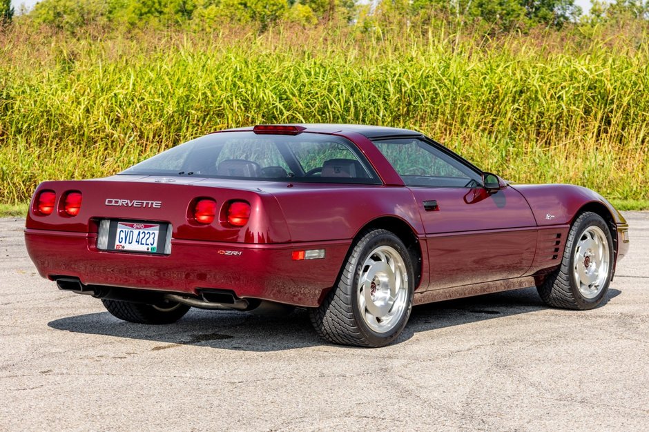 Corvette ZR-1 cu 2.129 de kilometri la bord