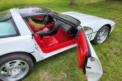 Corvette ZR-1 cu 909 kilometri la bord