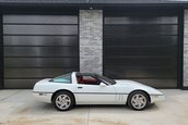 Corvette ZR-1 cu 909 kilometri la bord