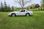 Corvette ZR-1 cu 909 kilometri la bord
