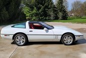 Corvette ZR-1 cu 909 kilometri la bord