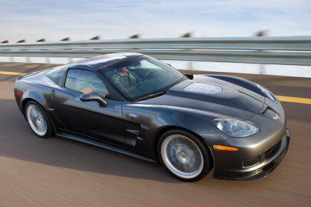 Corvette ZR1 a scos pe Nurburgring: 7 minute si 26.4 secunde Corvette ZR1 a scos pe Nurburgring: 7 minute si 26.4 secunde