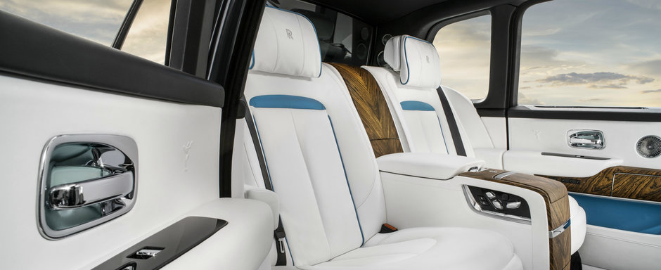 Costa 1.8 milioane de euro si masoara peste 6 metri. Cum arata limuzina blindata bazata pe SUV-ul de la Rolls-Royce Costa 1.8 milioane de euro si masoara peste 6 metri. Cum arata limuzina blindata bazata pe SUV-ul de la Rolls-Royce