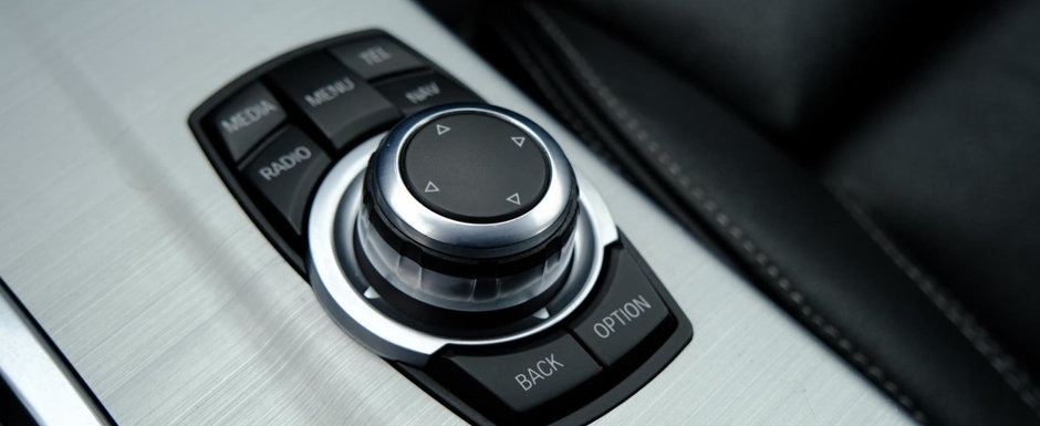 Costa cu peste 1.900 de euro mai putin decat cea mai ieftina Dacia Duster, insa ofera de aproape doua ori mai multa putere. In plus, vine cu tapiterie din piele, scaune incalzite si tractiune integrala Costa cu peste 1.900 de euro mai putin decat cea mai ieftina Dacia Duster, insa ofera de aproape doua ori mai multa putere. In plus, vine cu tapiterie din piele, scaune incalzite si tractiune integrala
