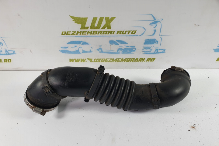 Cot furtun admisie turbo turbosuflanta turbina 2.0 D D4CB 17880-27060 1788027060 Toyota Rav 4 2 [facelift] [2003 - 2006]