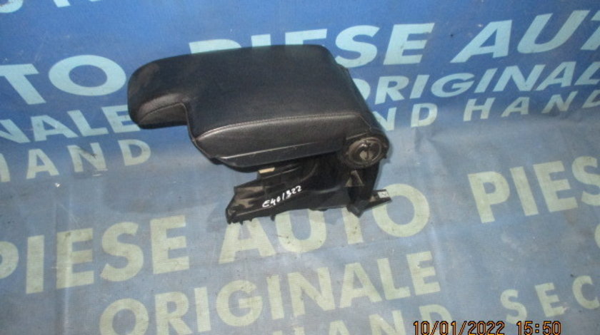 Cotiera BMW E46 2000; 8213680 // 8213678