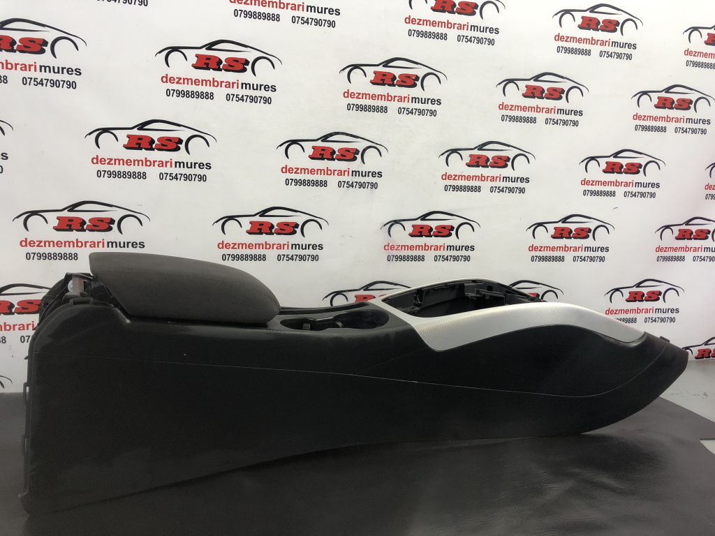 Cotiera centrala Audi A4 B8 2.0 TFSI Quattro sedan 2011 (8K0864981D)