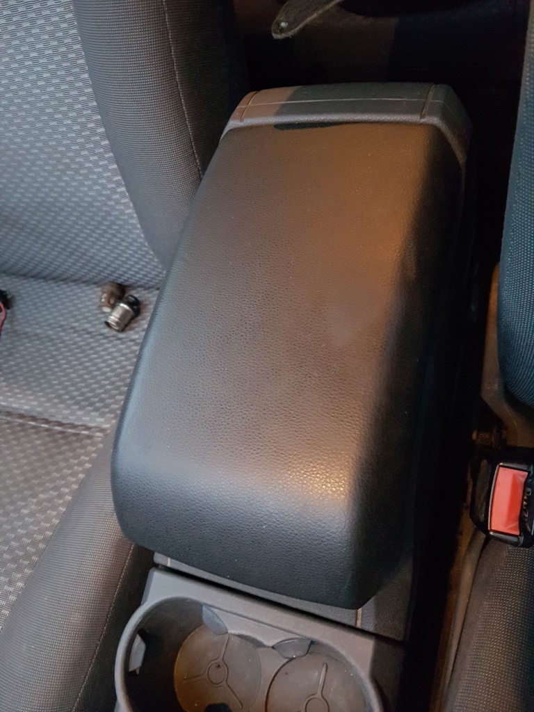 Cotiera Completa cu Consola Ford Focus C Max NFL 2004 - 2007 (Volan Stanga)