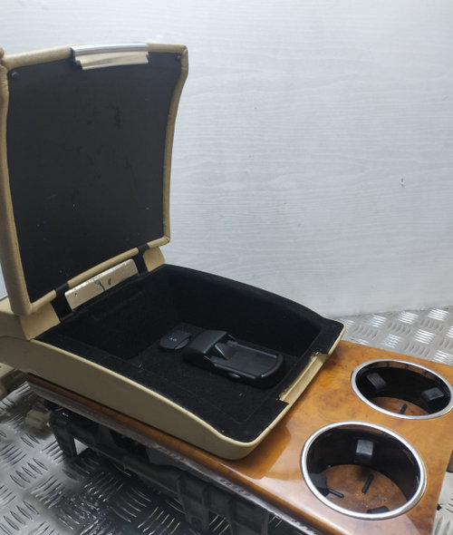 Cotiera completa Lipsa cod Volkswagen VW Phaeton [2002 - 2008]
