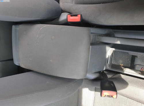 Cotiera Material Textil cu Consola Centrala Volkswagen Golf 5 Plus 2004 - 2008 [K5083]