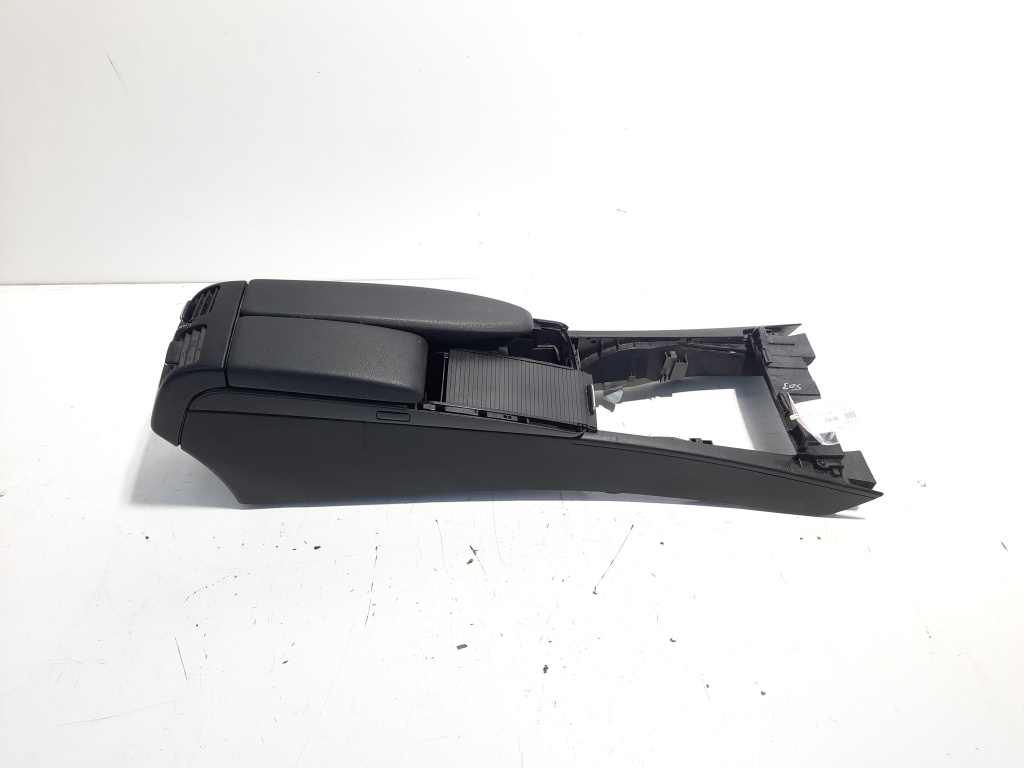 Cotiera, Mercedes Clasa C (W204) (idi:581807)