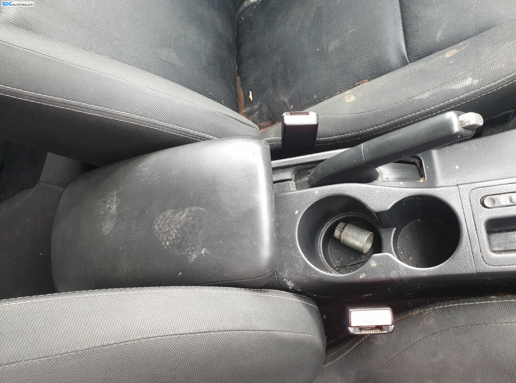 Cotiera Piele Completa cu Consola Nissan Qashqai J10 2007 - 2013 [K6634]