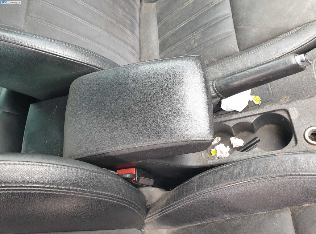 Cotiera Piele cu Consola Centrala Skoda Octavia 3 2013 - 2020 [K4843]