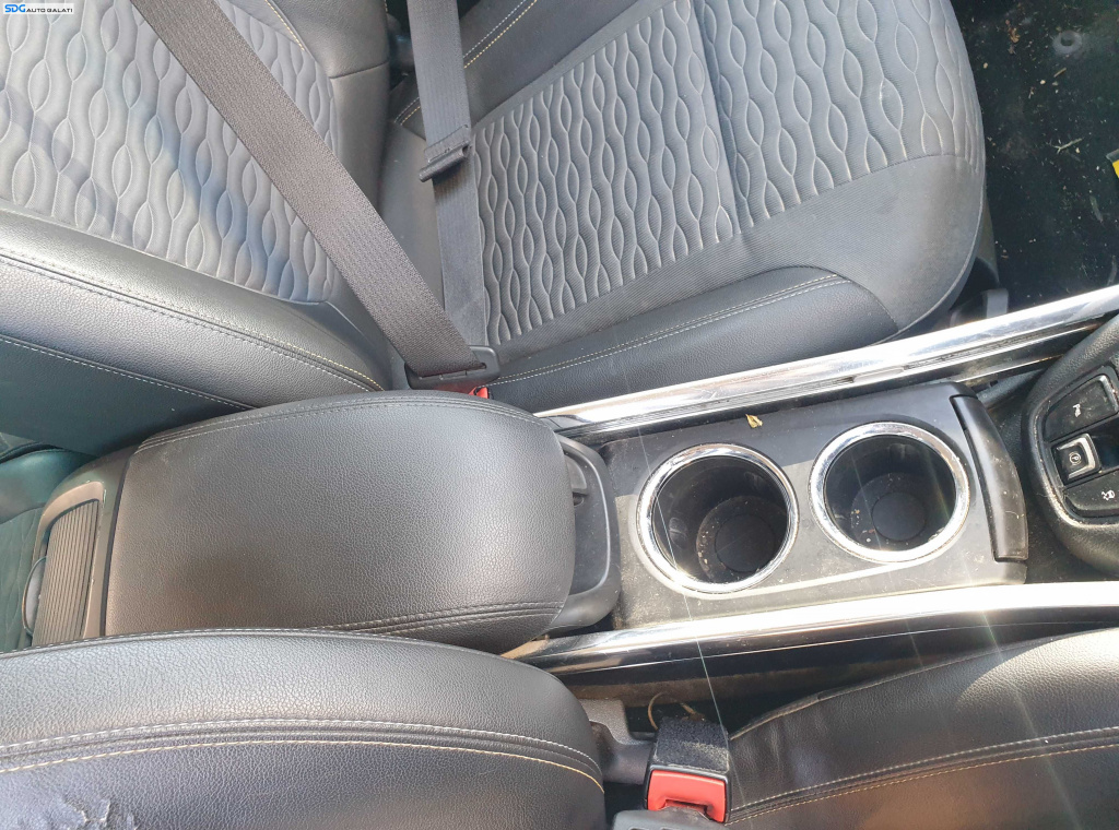 Cotiera Piele cu Consola Opel Zafira C 2011 - 2019 [K4296]