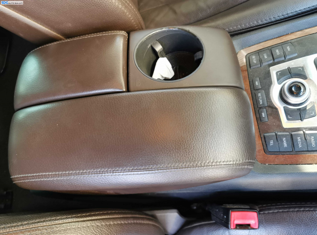 Cotiera Piele Maro cu Suport Pahar Volan Dreapta Audi Q7 4L 2007 - 2015 [K7135]