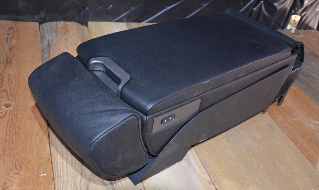 Cotiera spate BMW E65 SERIA 7