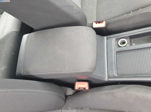 Cotiera Textil cu Consola Centrala Volkswagen Golf 7 2013 - 2020 [K5297]