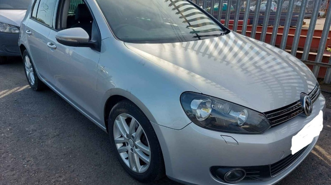 Cotiera Volkswagen Golf 6 2011 HATCHBACK 2.0 CFFB