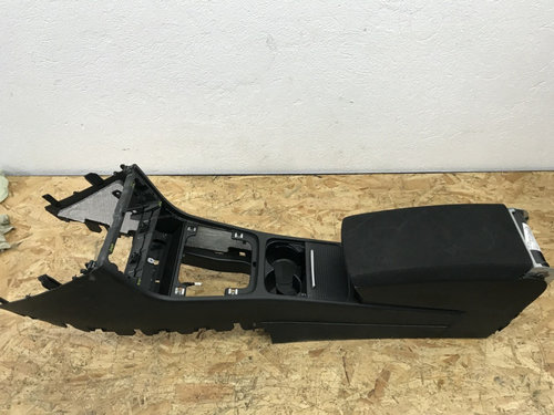 Cotiera Volkswagen Passat B6 1.4 TSI DSG R-LINE combi 2010 (3C1863241CR)