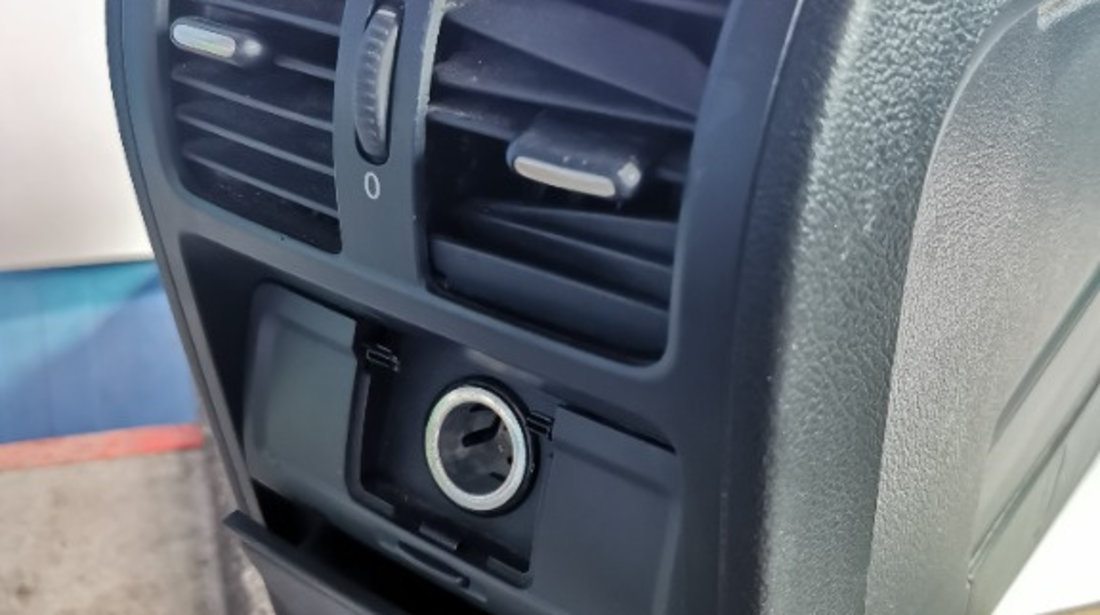 Cotiera VW Passat B6 neagra consola centrala suport pahare