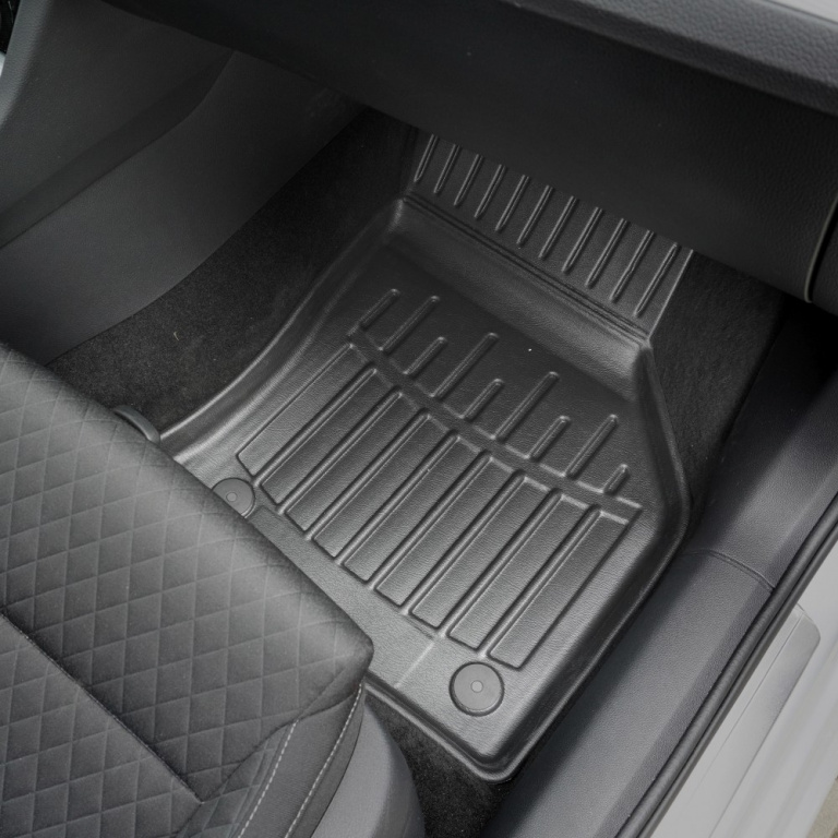 Covorase auto cauciuc Audi Q3 (8U) (2011-2019) 107925 piesa NOUA