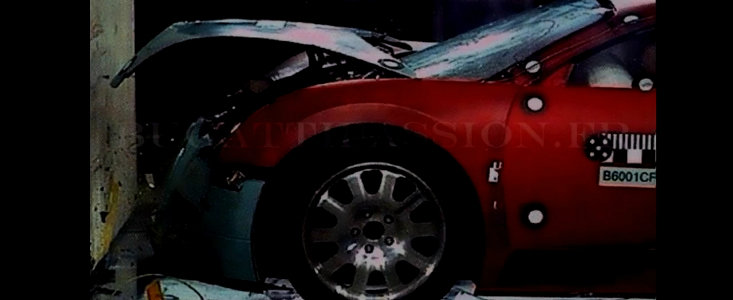 Crash Test cu Bugatti Veyron - Imagini inedite, dezvaluite in premiera