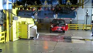 Crash-Test cu Dacia Sandero diesel Euro 5 la Mioveni 2