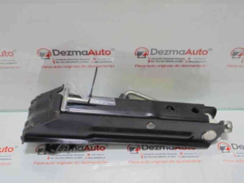 Cric, 3C0011031B, Vw Passat Variant (3C5) (id:304384)