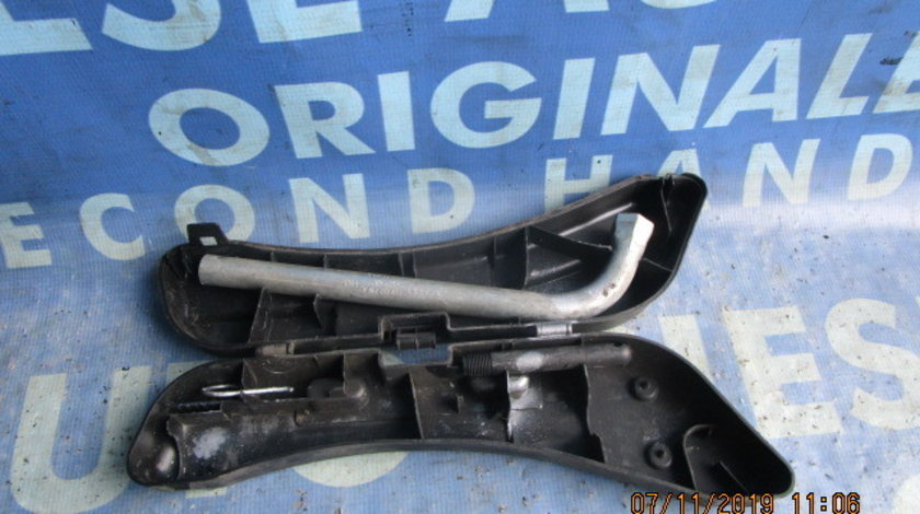 Cric Audi A4 2002; 4D0012219A (cheie roti)