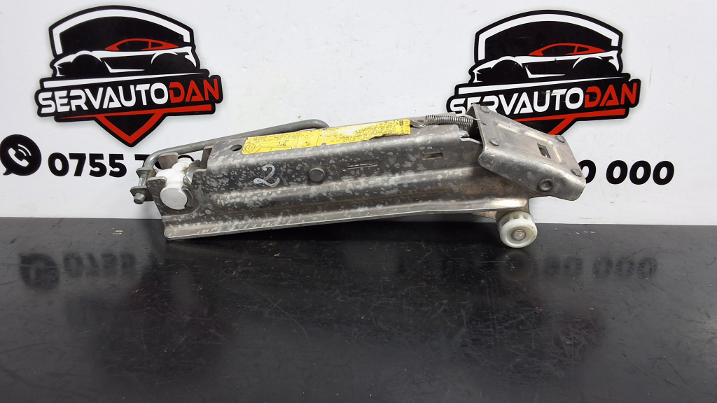 Cric Audi A6 (2004-2011) [4F2, C6] 3.0 Motorina 2006, 4F0011031