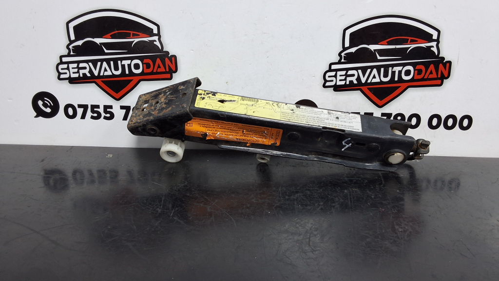 Cric Audi Audi A8 4H Matrix (2014-2017) 3.0 Motorina 2014, -