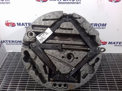 CRIC AUTO FIAT CROMA - - (2005 2010)