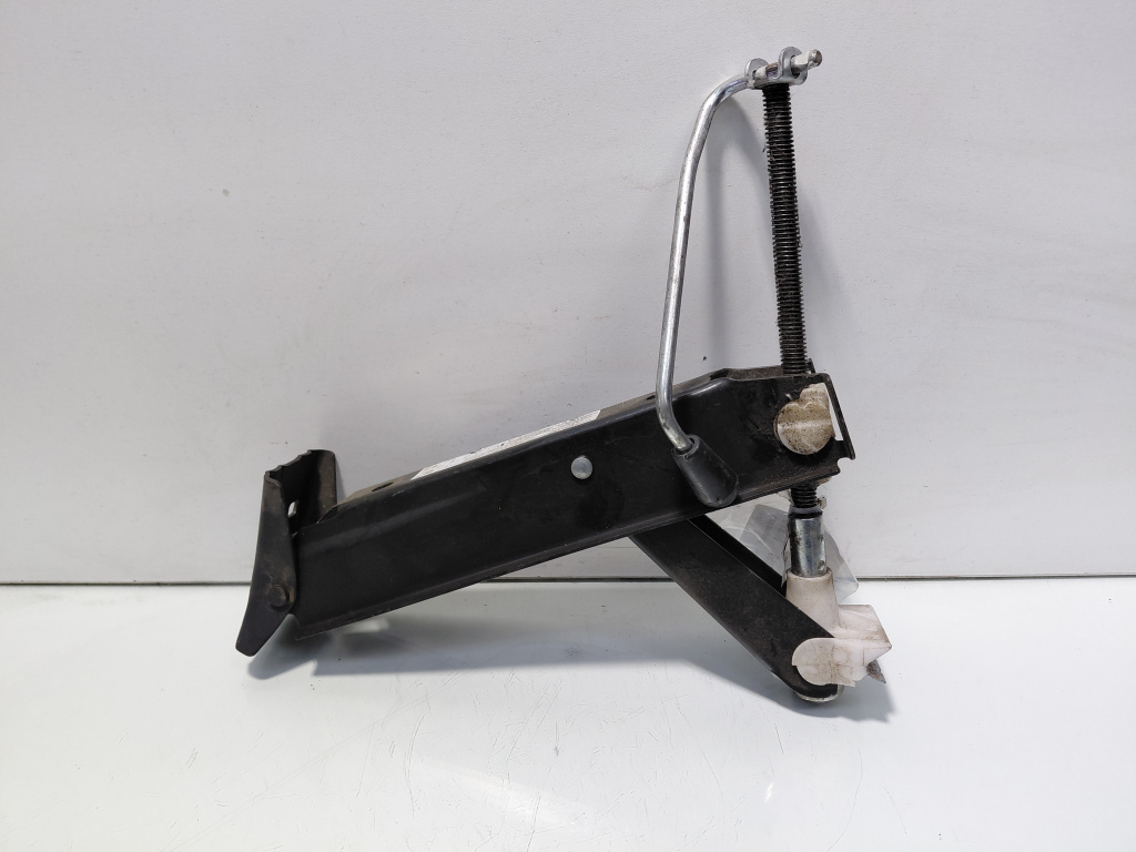 Cric, cod 6R0011031B, Skoda Fabia 3 Combi (NJ5) (idi:697649)