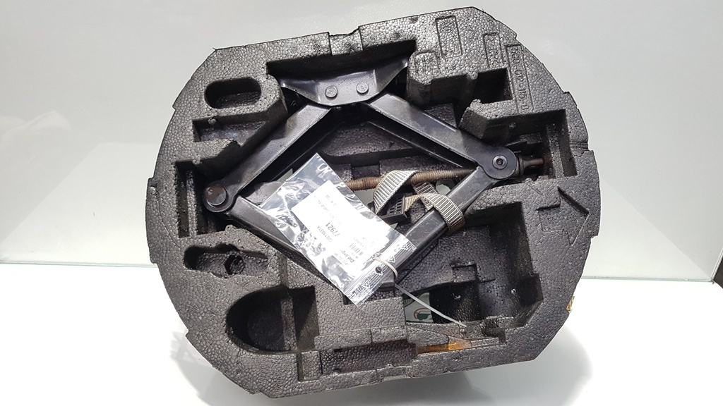 Cric cu spuma, Vw Jetta 4 (6Z) cod 5C0011031A (id:377921)