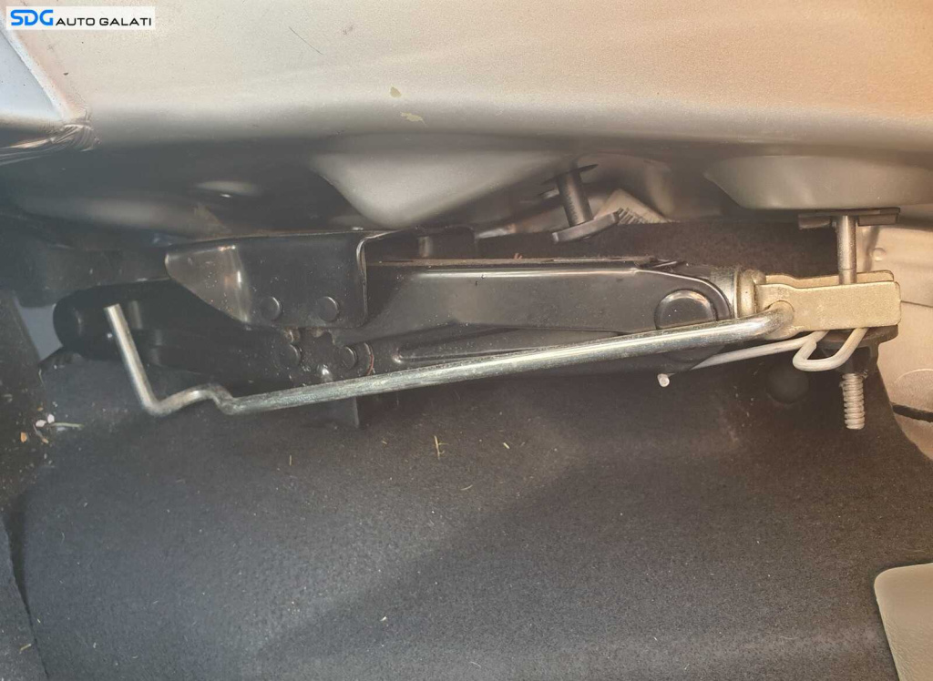 Cric Dacia Sandero 2 2012 - 2016 [C4583]