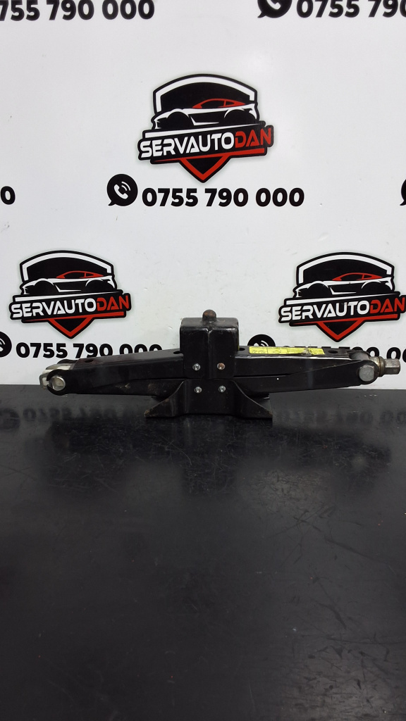 Cric Opel Vivaro (2006-2014) 2.0 Motorina 2010, 8101947