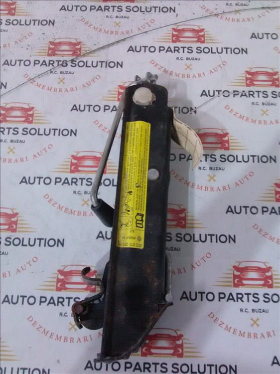 Cric roti VW PASSAT B6
